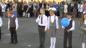 2016.09.01 Линейка 1 класс  Школа 1994 720p