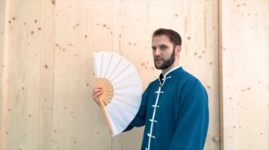 How to Open and Close the Tai Chi Fan with Left and Right Hands