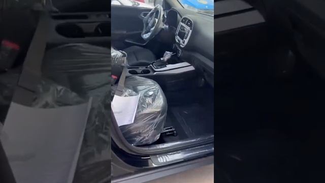 Две новеньких Kia Soul отправили в Москву и С-Пб.цена 2.750. максимальная комплектация