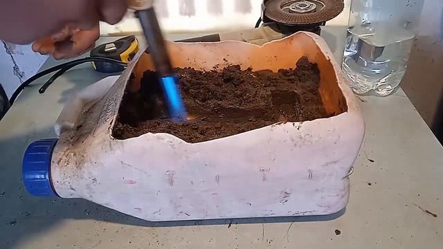 МОЛОТОК ИЗ АЛЮМИНИЯ.ПЛАВКА АЛЮМИНИЯ.