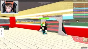 CUTE KID CATCHING EASTER BUNNY in ROBLOX SUPER HERO TYCOON