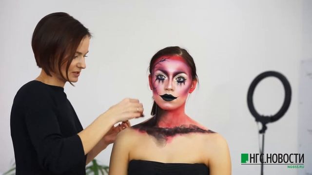 Делаем крутой грим на Хэллоуин вместе с НГС.ОМСК! смотреть онлайн