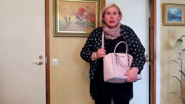 Женская Верхняя одежда больших размеров, Примерки,Ауфиты Весна 2021 Как выглядеть стильно, Финлянди смотреть онлайн