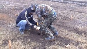 Бурение мотобуром под сваи