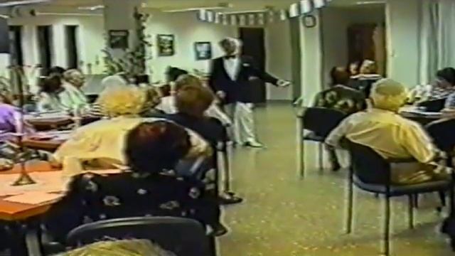 4. С. Есенин. "Ты жива ещё, моя старушка...". Мелодекламация. Исп. Александр Куцен. смотреть онлайн