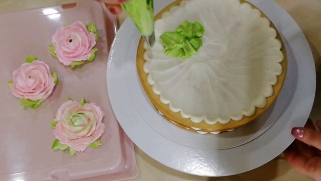 Розы из крема / Roses from cake cream