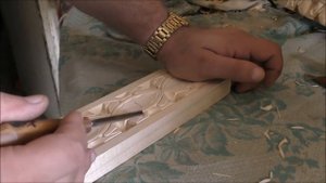 Уроки резьбы по дереву. Резьба для начинающих. Видео урок резьбы по дереву .