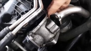 Démontage vanne EGR VAG AUDI A4 B8 2.0 TDI 143 CAGA (EGR removing)