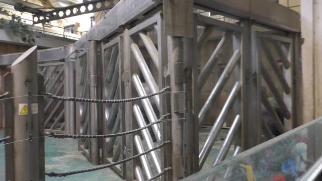 Москва часть 5. зоопарк 2 смотреть онлайн