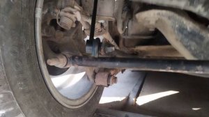 Биение(трение) заднего стабилизатора о поперечные рычаги(мазда 323 BJ)