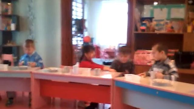 Только попробуй сказать, что я не красивая. смотреть онлайн