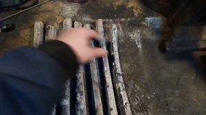 ОТРЕМОНТИРОВАЛ СТАРЫЕ КОЛОСНИКИ ИЗ АРМАТУРЫ.