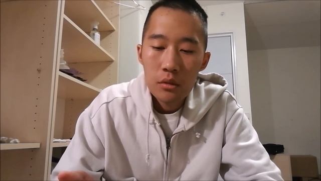 Eating fly agaric (Amanita muscaria) смотреть онлайн