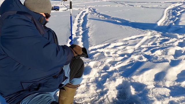 Мощная заруба рыбаков за первенство сезона.Соревнование по Рыбалке. смотреть онлайн