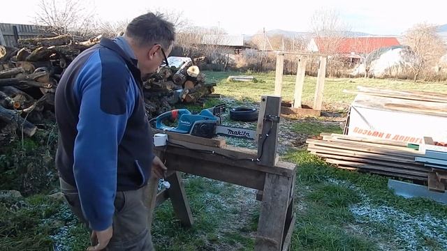 Приспособление для резки тонких дров.