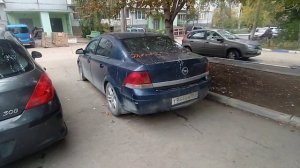 Заброшенный Opel Astra H Седан