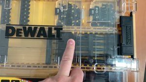 DT70777-XJ большой органайзер от Dewalt