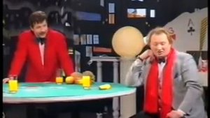 ЮРИЙ ГАЛЬЦЕВ, СЕМЁН СТРУГАЧЁВ И ВИКТОР СУХОРУКОВ В ОЧЕНЬ СМЕШНОМ БЛЕФ-КЛУБЕ