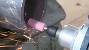 GGS 28 LCE Прямая шлифмашина Прямые шлифмашины Отрезные машины резьборезы прямые шлифмашины точила