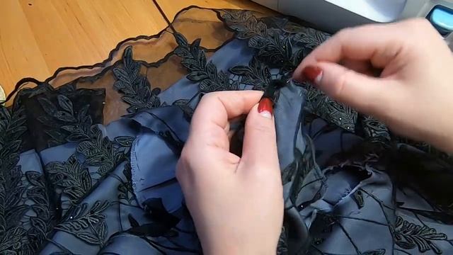 Обработка горловины платья из кружева.mp4