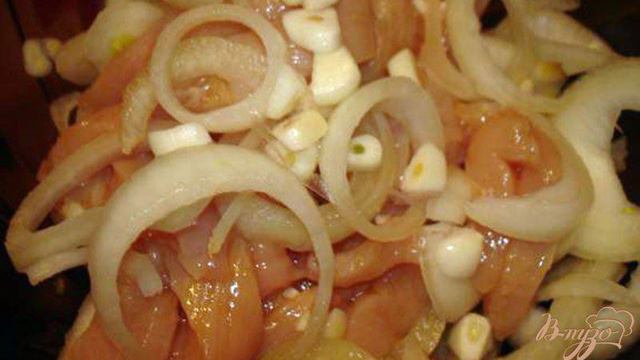 Курица с ананасами