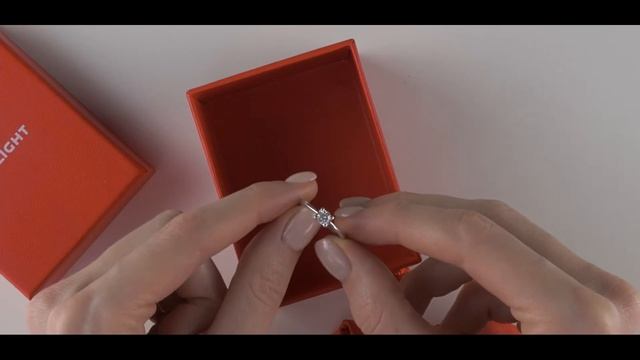 Кольцо из белого золота с бриллиантом 0.25 карат смотреть онлайн