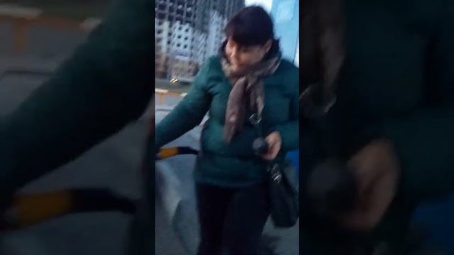 УЖАС/СЕСТРА НЕ МОЖЕТ ПОМОЧЬ СЕСТРЕ/ШОК смотреть онлайн