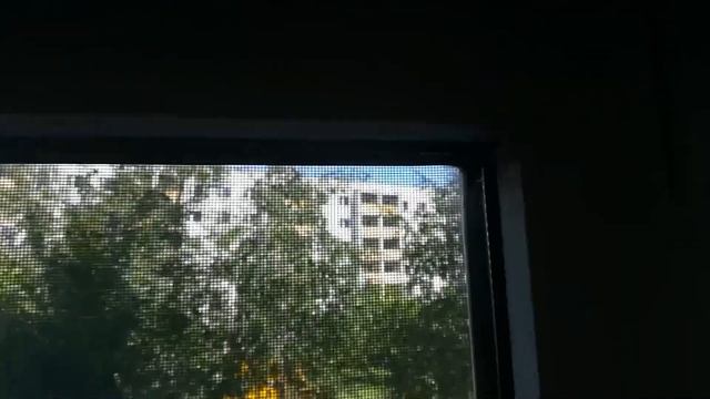 Как установить  рулонные шторы  ""День-ночь"