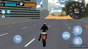 Играем в игру полицейский мотоцикл