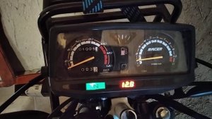 вольтметр и сигнал в реле поворотов в racer RC150-23A tuorist