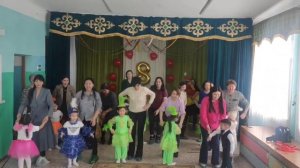 танец на 8 марта с родителями