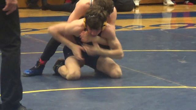 119- Owen Foster (WOHS) vs. Logan Vining (GHHS) смотреть онлайн