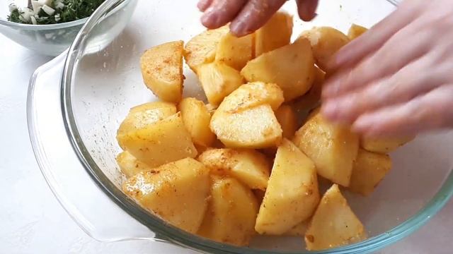 Картофель в духовке. Как вкусно приготовить картошку? Рецепт картошки. Запеченная картошка в духовк