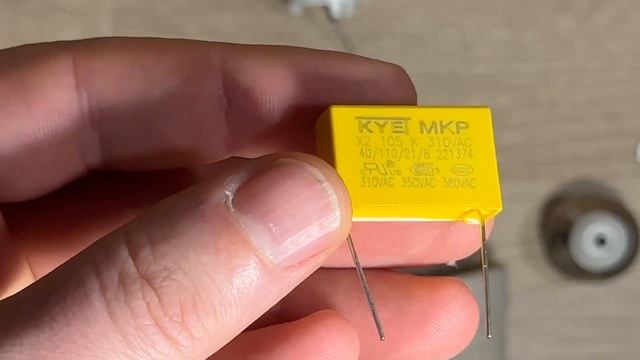 Секрет вечной лампочки на светодиодах смотреть онлайн