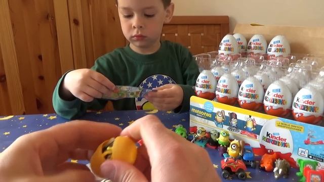 72 Киндер Сюрприза Миньоны. Kinder Surprise Minions. Распаковка киндер сюрпризов. Видео для детей смотреть онлайн