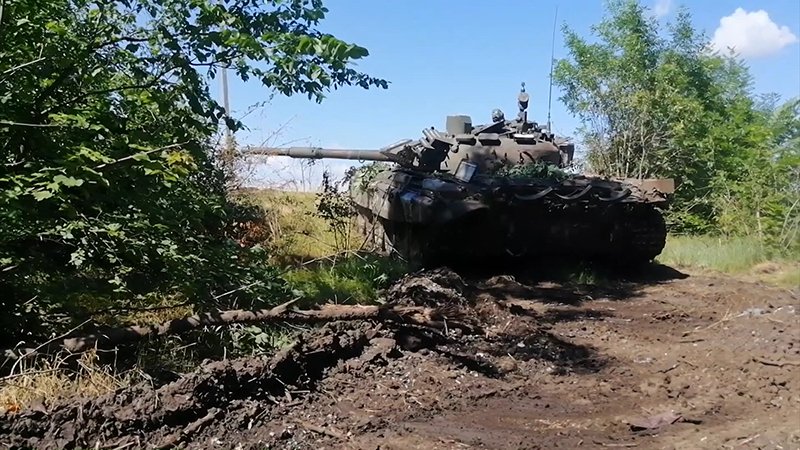 Минобороны показало работу российских мотострелков / Новости на ТВЦ