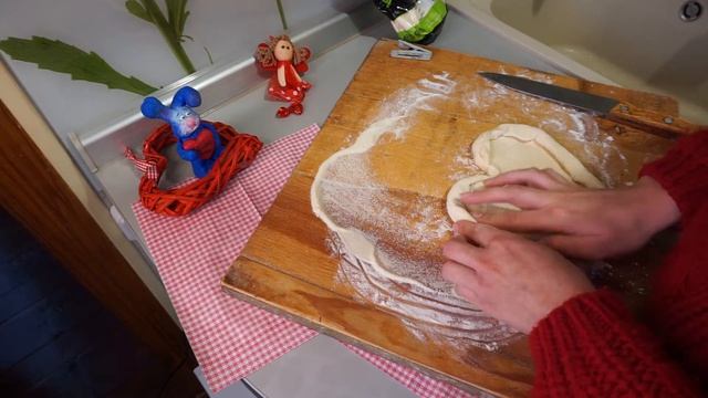 Инстаграмная пицца-сердечко.?? Готовим вкусный подарок для родных.