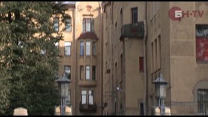 Квартиры Петроградской Стороны: «Простые» и Роскошные
