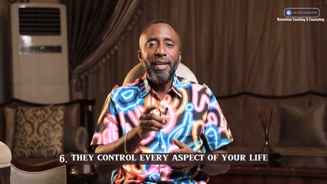 10 signs someone is obsessed with you, not love | Relationship Advice | MRrevolutioncoaching смотреть онлайн