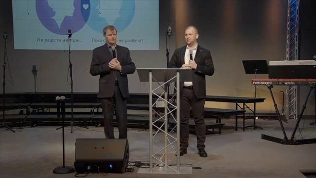 О жизни в браке. Проповедь Феликса Полякова (ENG+RUS) смотреть онлайн