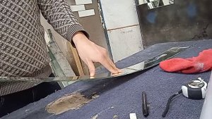 как лопается (разбивается) стекло (зеркало). как гнется  стекло