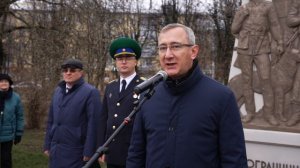 В Калуге открыли памятник пограничникам.mov