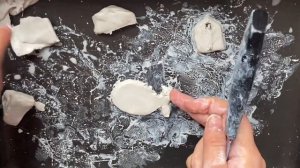 ЗНАЧКИ ИЗ ГЛИНЫ БЕЗ ОБЖИГА handmade DIY / значки своими руками