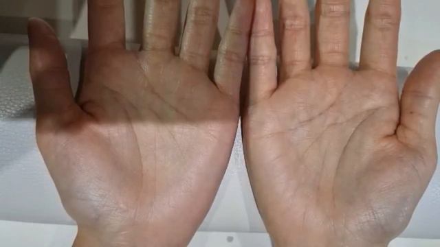 [CC자막]손금이 당신의 운명을 결정할 수 없습니다./Palmistry cannot determine your fate. How to look at a woman's palm смотреть онлайн