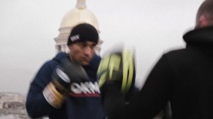 Руслан Бикменов боксер одежда UDKM