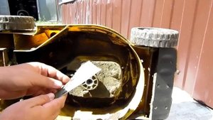 Установка ножа на газонокосилке