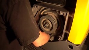 Замена ремня на виброплите Атлас Копко LG504