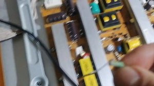 телевизор Samsung ,Lg плазма . Цветные точки на экране. Легкое решение.