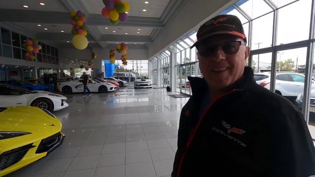 Two Cars & Coffee Events in One Weekend - Ciocca Corvette & Auto-Bella смотреть онлайн