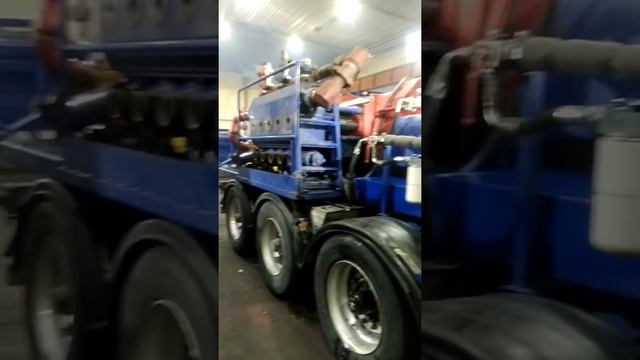 2200 лошадей крутим на заводе в Сургуте. смотреть онлайн